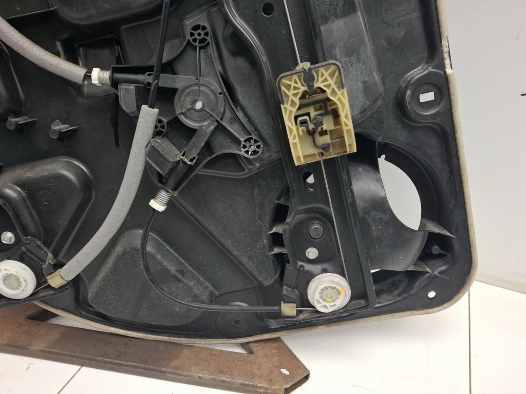 Стеклоподъемник задний правый, 5000 рублей, Пермь