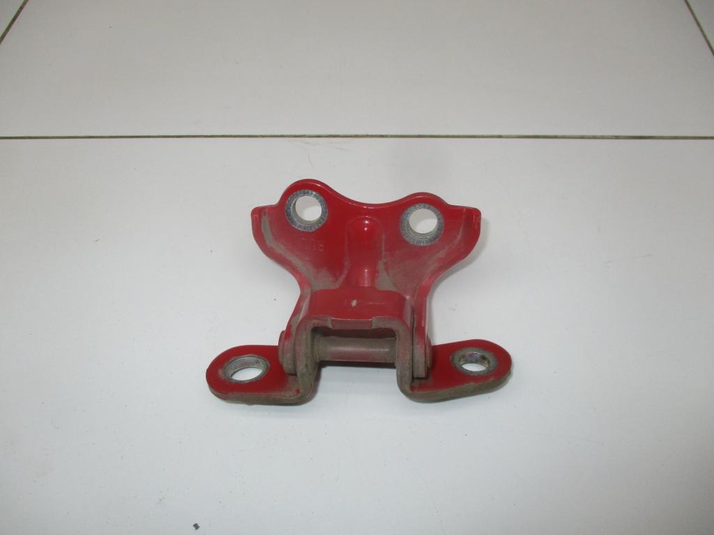 Петля двери задней левой верхняя, 500 рублей, Пермь