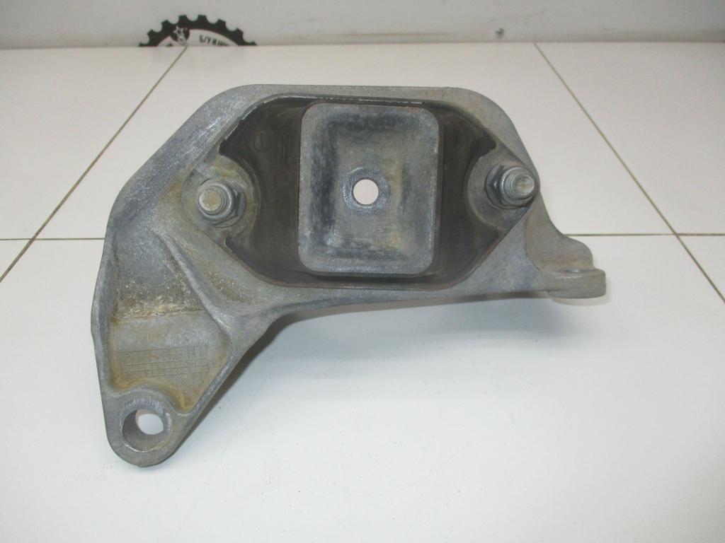 Опора КПП левая, 2000 рублей, Пермь