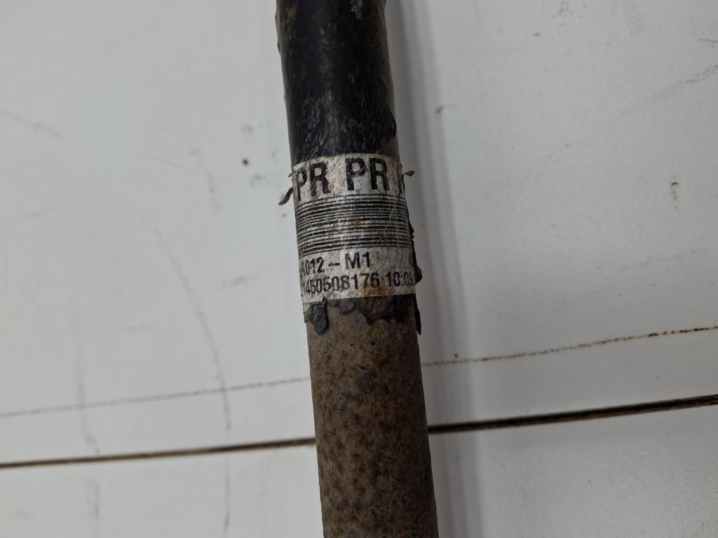 Полуось задняя правая, 12000 рублей, Пермь