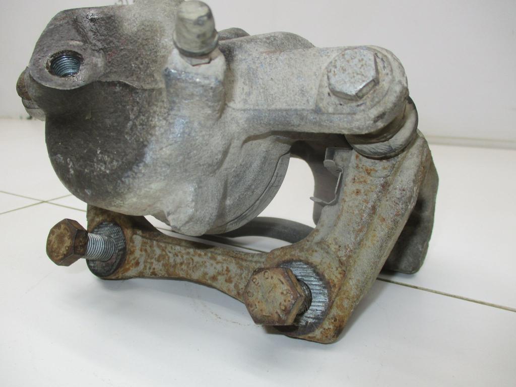 Суппорт передний правый, 1500 рублей, Пермь