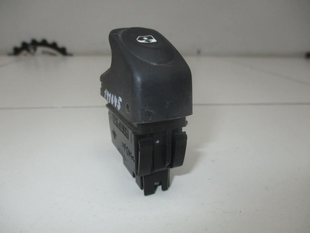 Кнопка стеклоподъемника, 500 рублей, Пермь