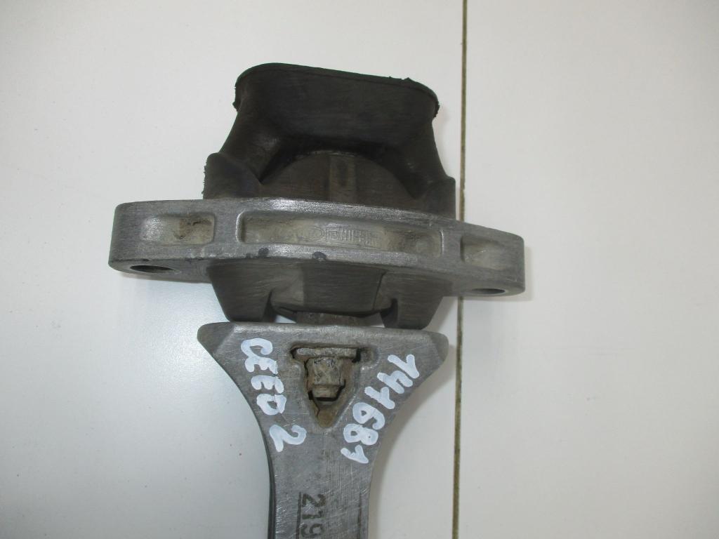 Опора двигателя задняя, 2000 рублей, Пермь