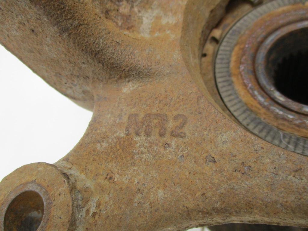 Кулак поворотный передний правый, 5000 рублей, Пермь