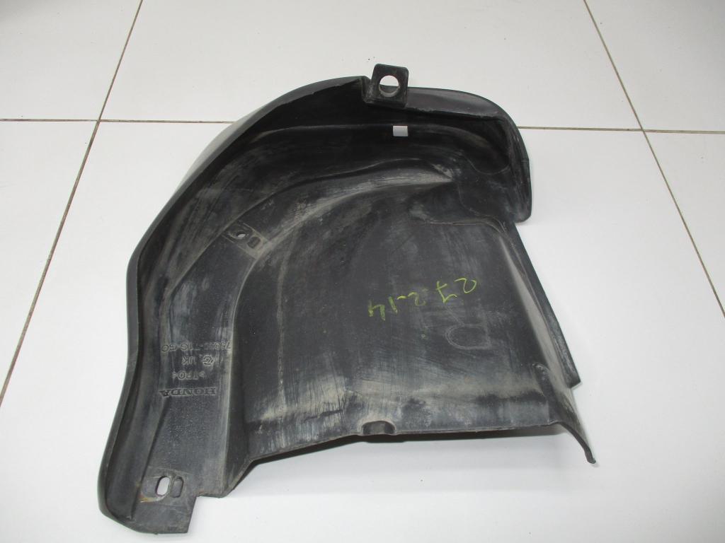 Брызговик задний правый, 1000 рублей, Пермь