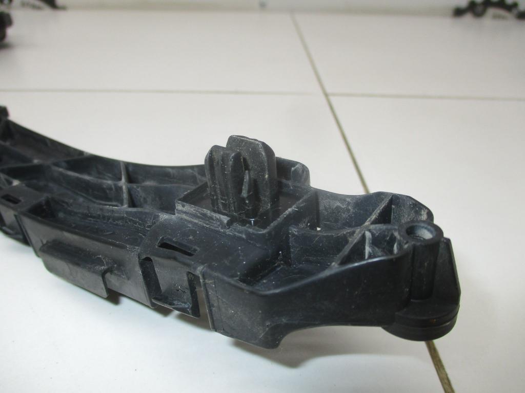 Кронштейн заднего бампера правый, 800 рублей, Пермь