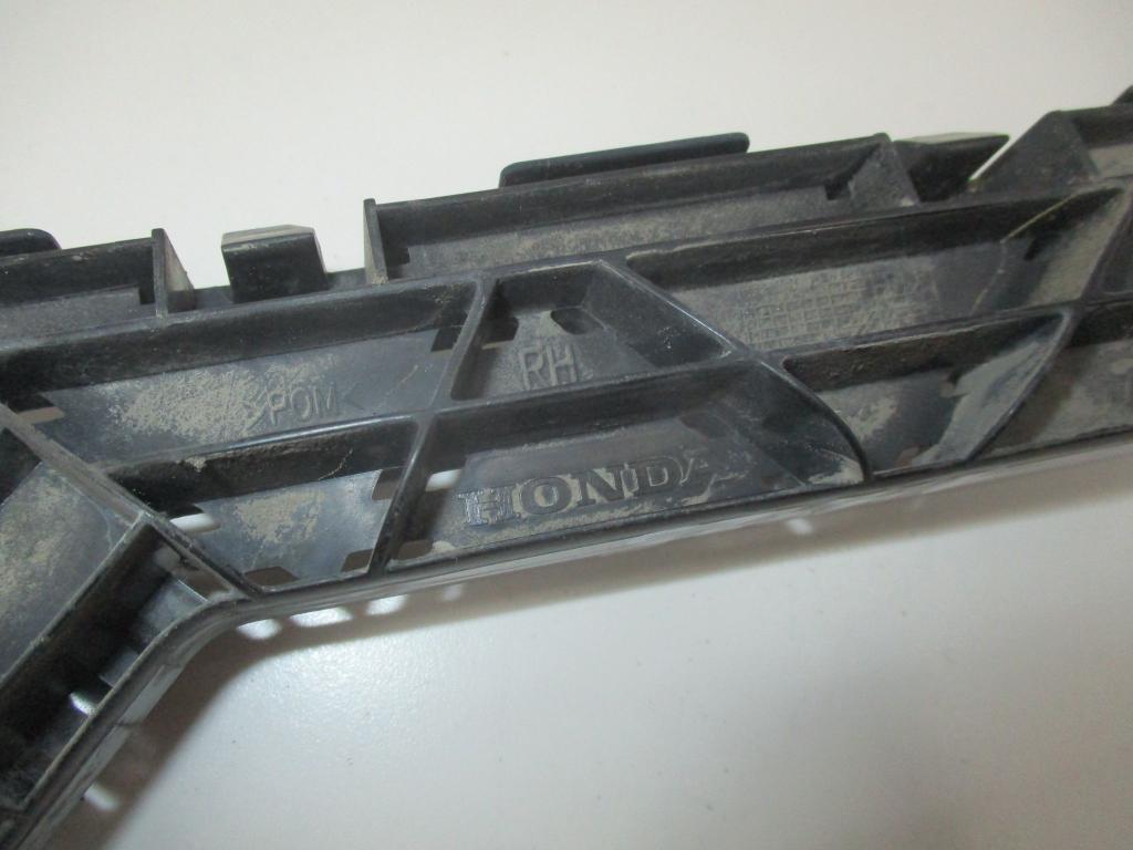 Кронштейн заднего бампера правый, 800 рублей, Пермь