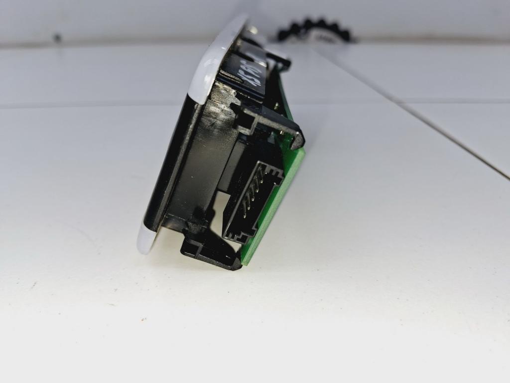 Плафон салонный, 1000 рублей, Пермь