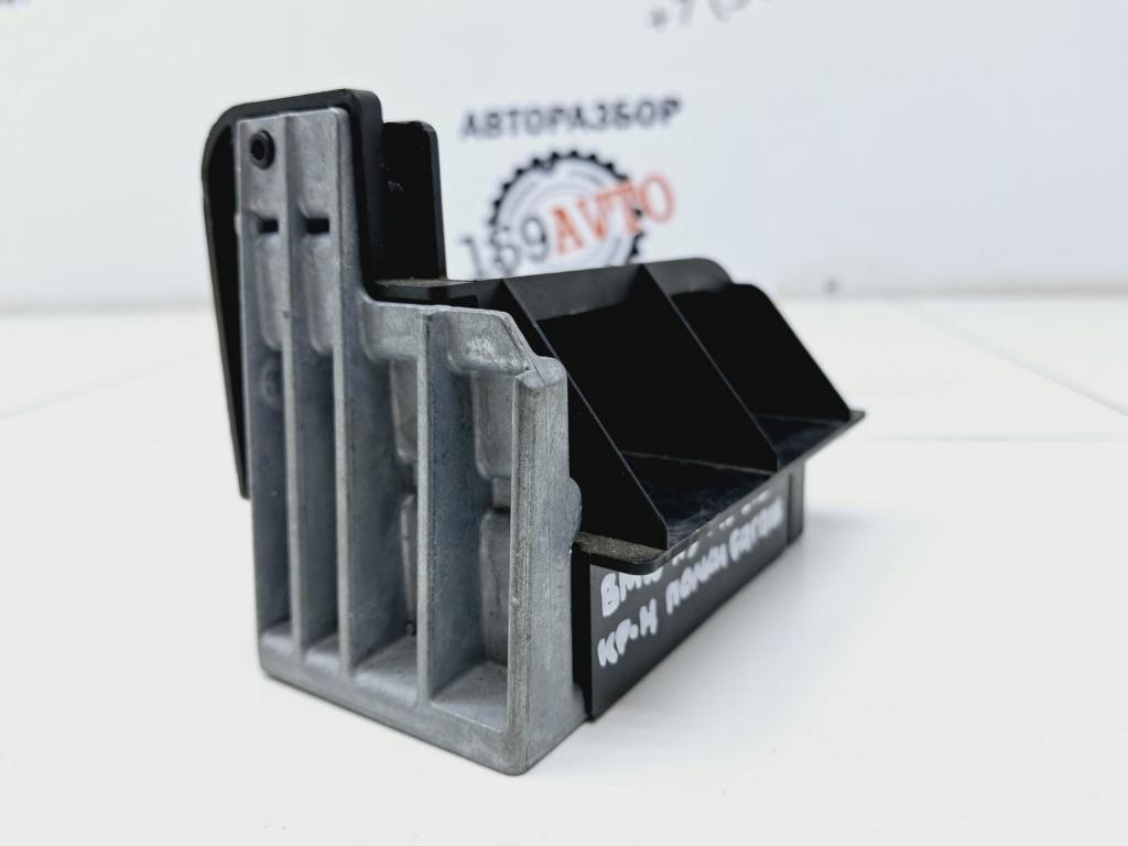 Кронштейн, 1000 рублей, Пермь