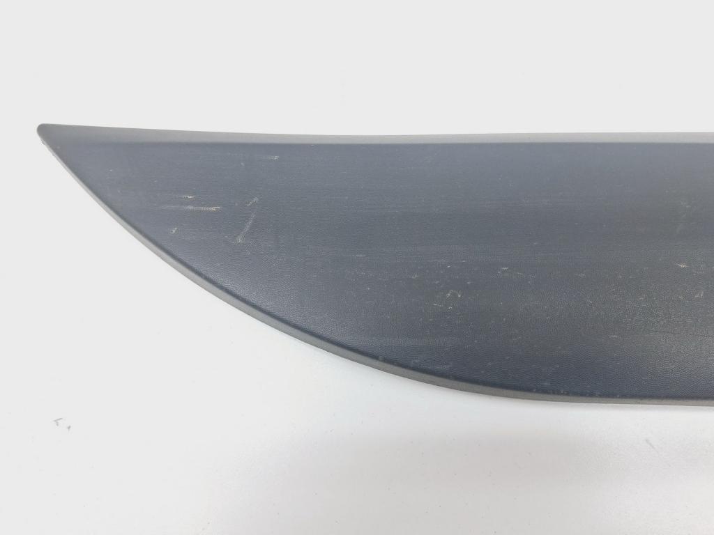 Молдинг задней правой двери, 1500 рублей, Пермь