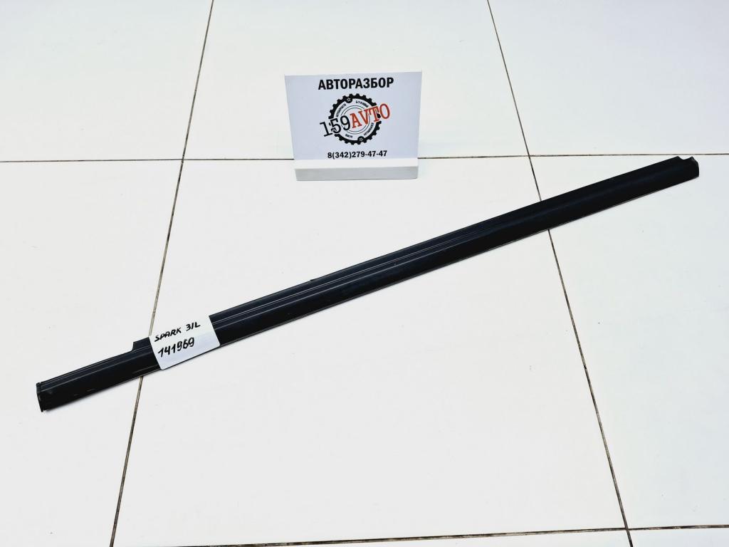 Накладка стекла заднего левого, 500 рублей, Пермь