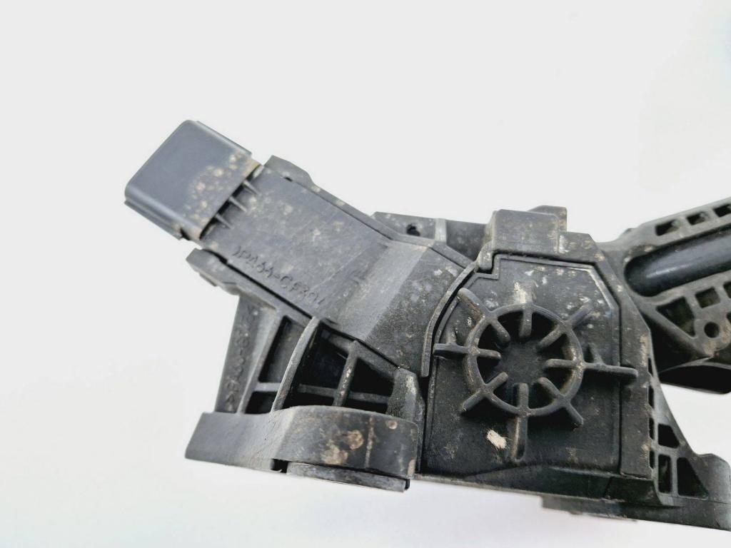 Педаль газа, 2000 рублей, Пермь