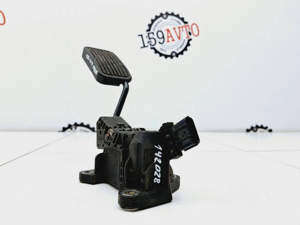 Педаль газа, 2000 рублей, Пермь