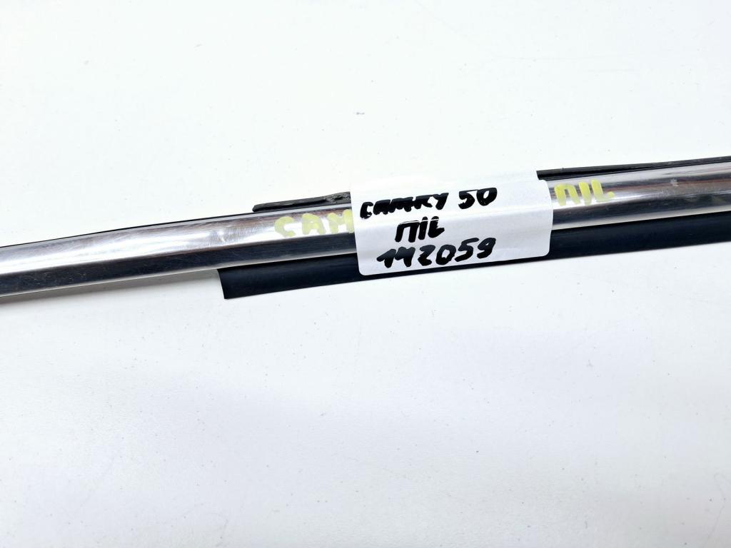 Накладка стекла переднего левого, 4000 рублей, Пермь