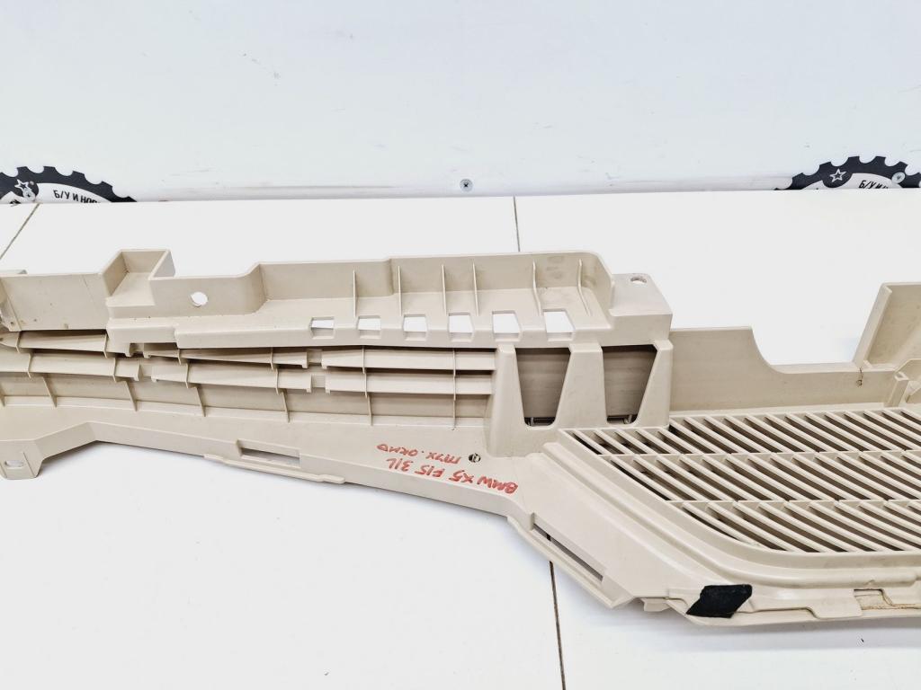 Направляющая шторки багажника, 2000 рублей, Пермь