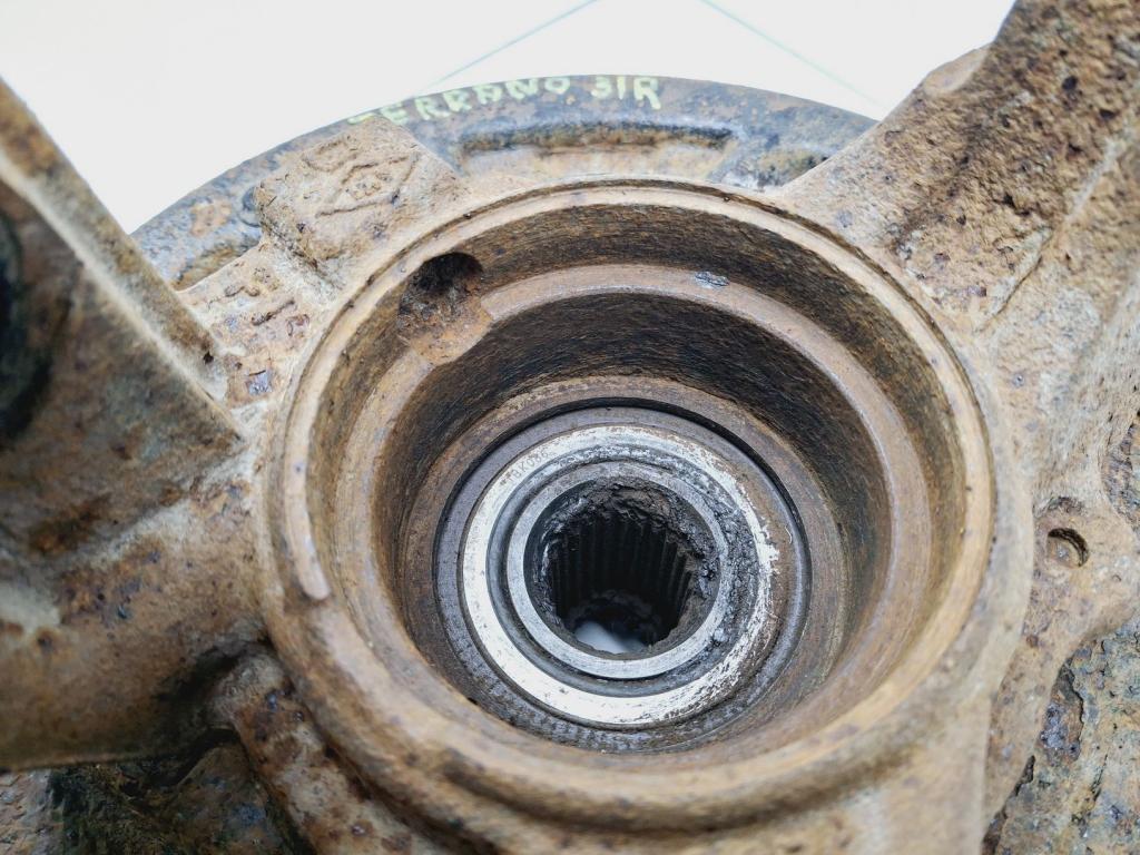 Кулак поворотный задний правый, 4000 рублей, Пермь