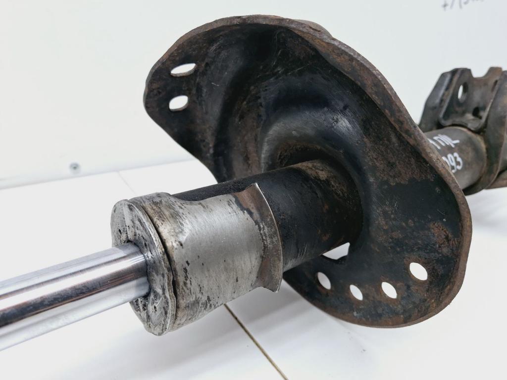 Амортизатор передний левый, 5000 рублей, Пермь