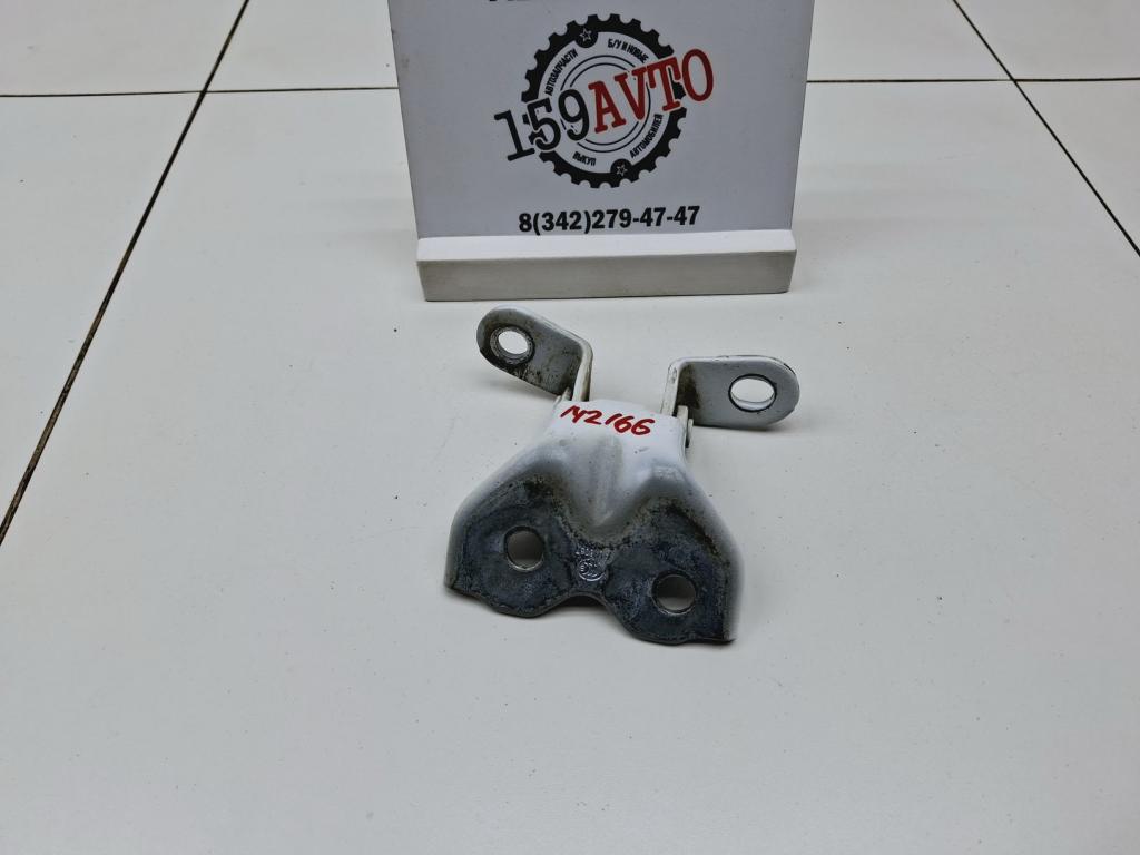 Петля двери передней левой нижняя, 1000 рублей, Пермь