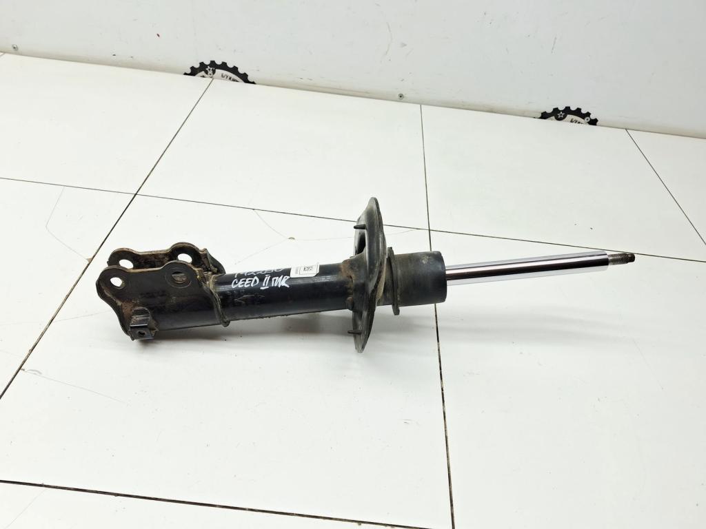 Амортизатор передний правый, 3000 рублей, Пермь