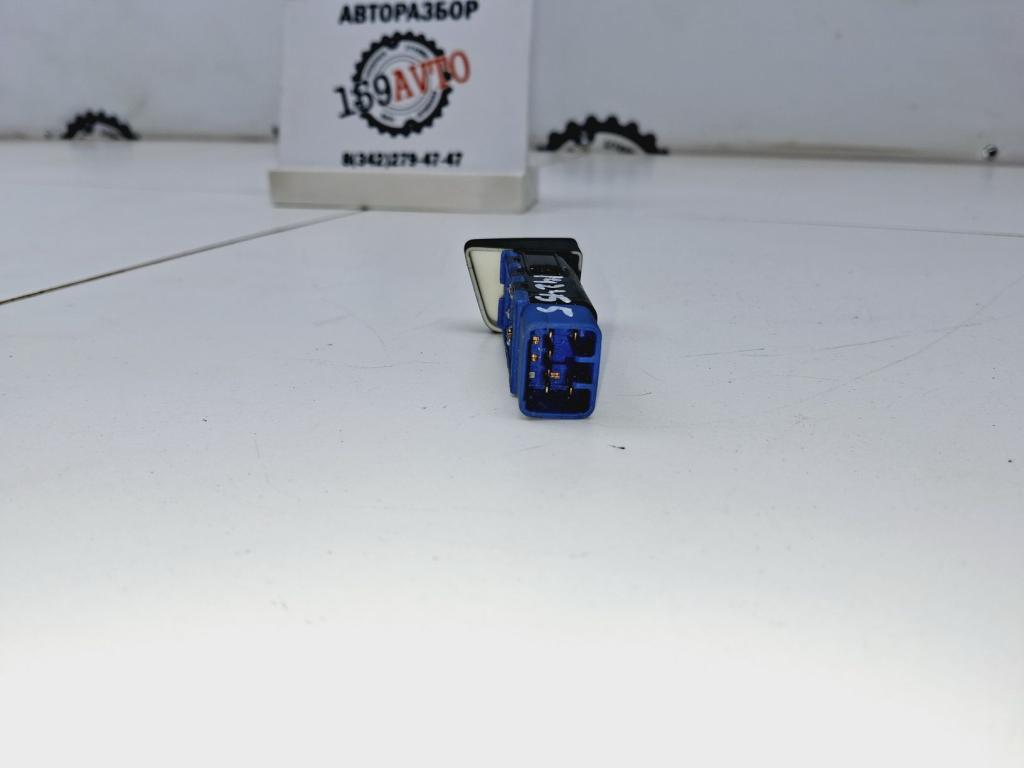 Кнопка обогрева сидений, 500 рублей, Пермь