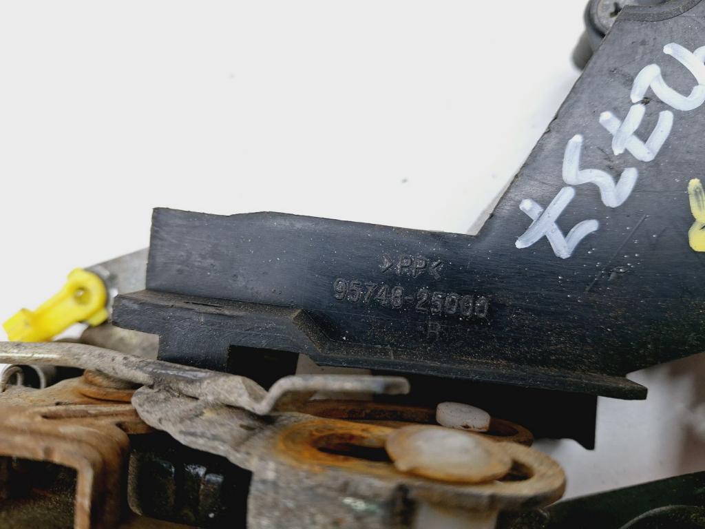 Замок двери передней правой, 1000 рублей, Пермь