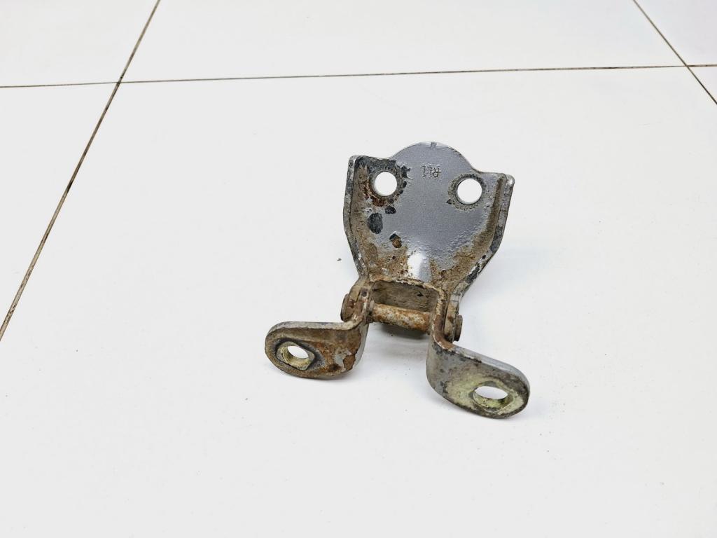 Петля двери задней левой нижняя, 500 рублей, Пермь