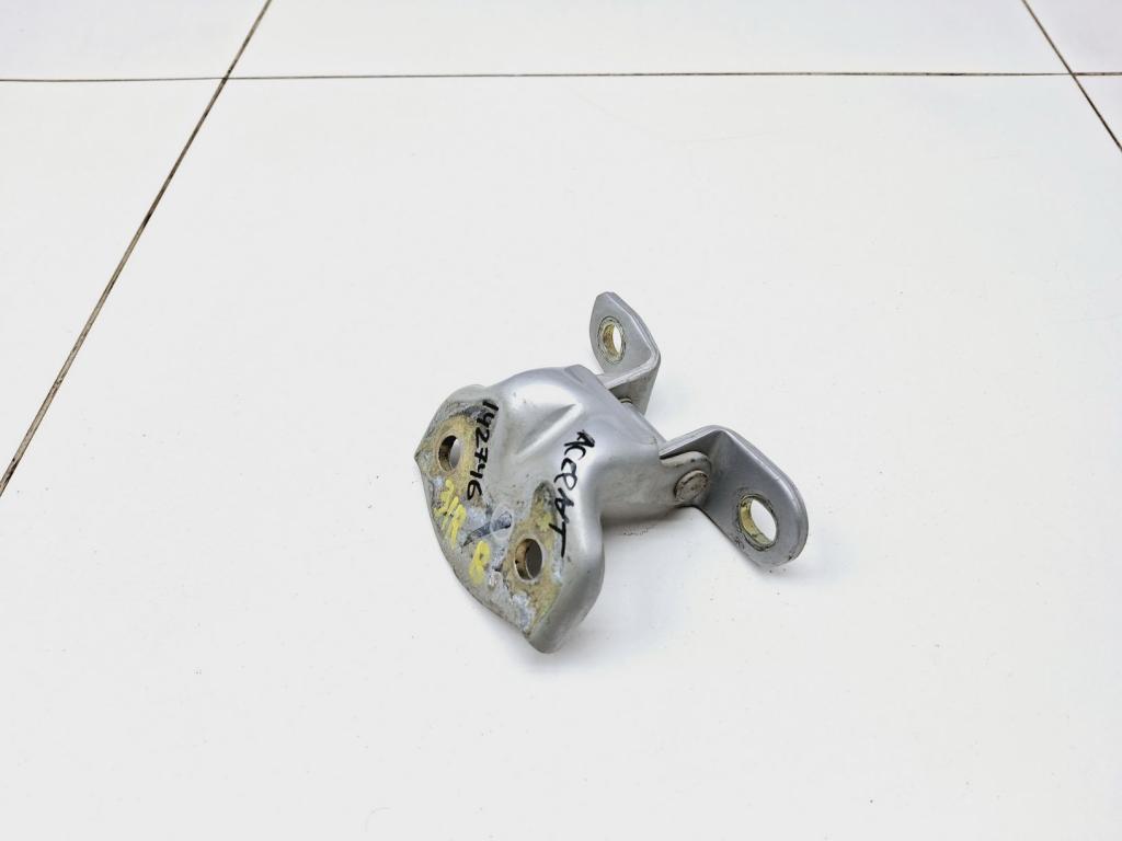 Петля двери задней правой верхняя, 500 рублей, Пермь