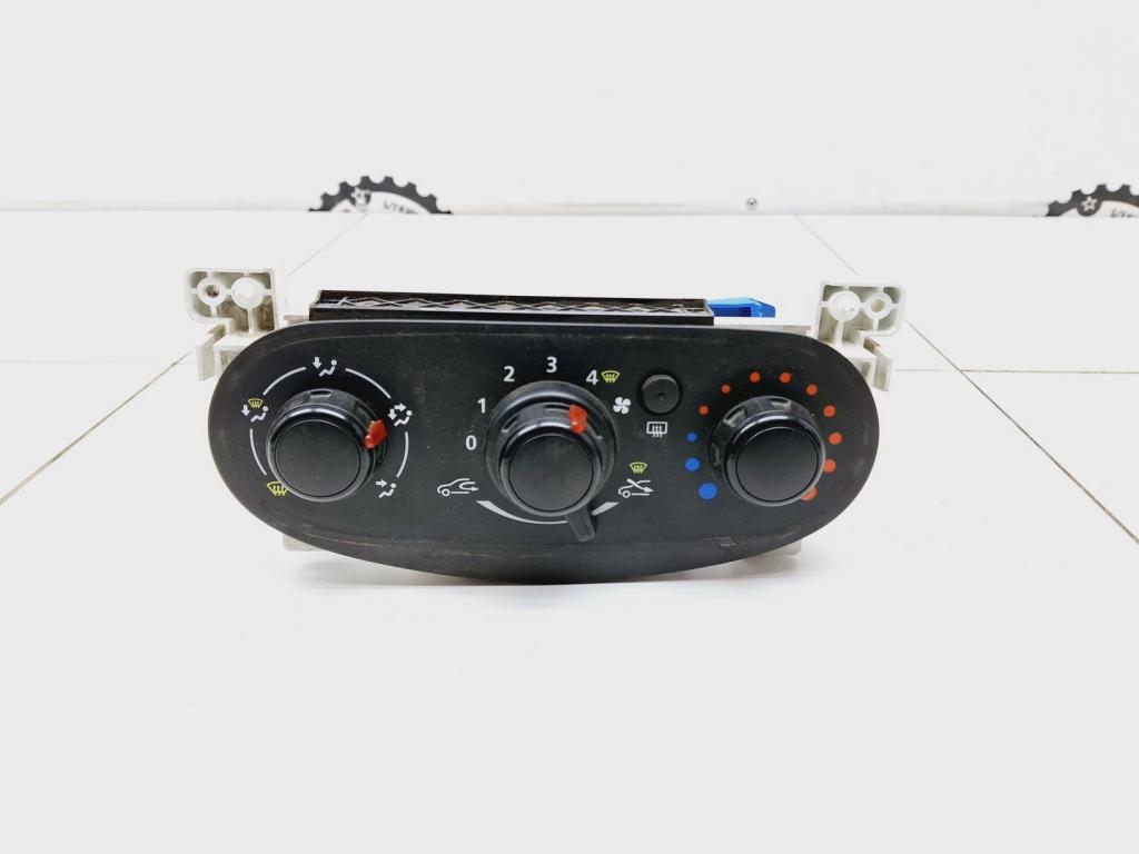 Блок управления отопителем, 1500 рублей, Пермь