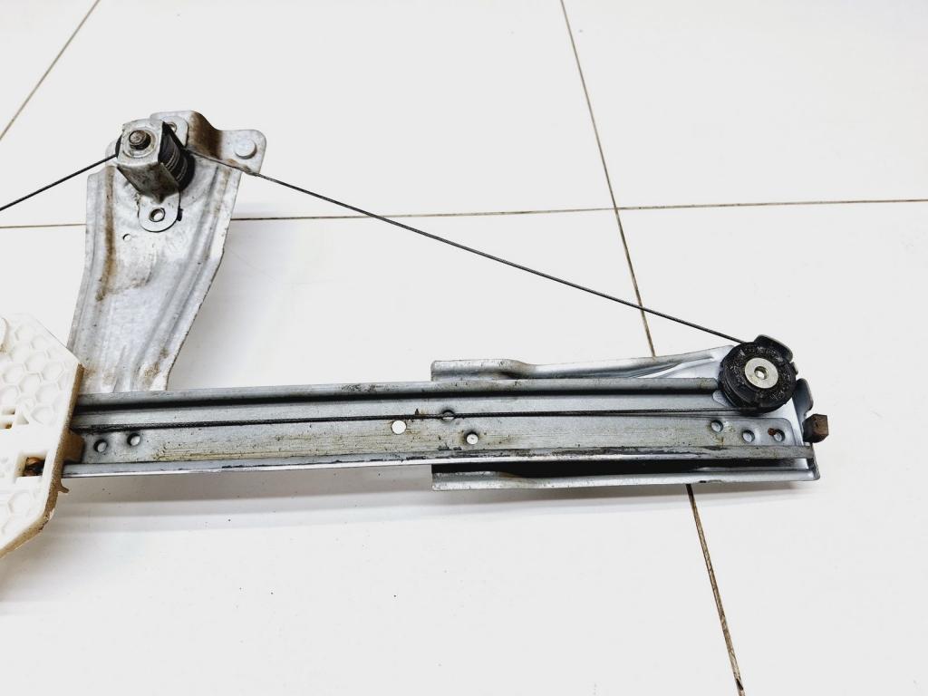 Стеклоподъемник механический передний левый, 1500 рублей, Пермь