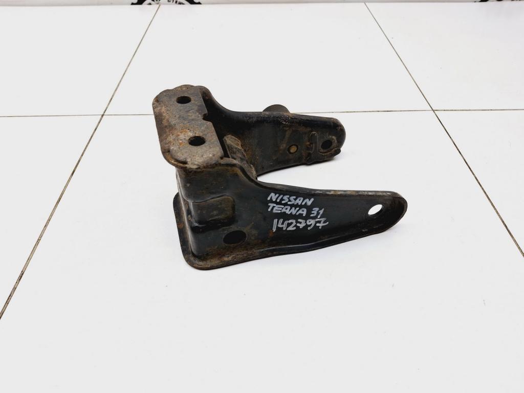 Кронштейн опоры двигателя, 1000 рублей, Пермь