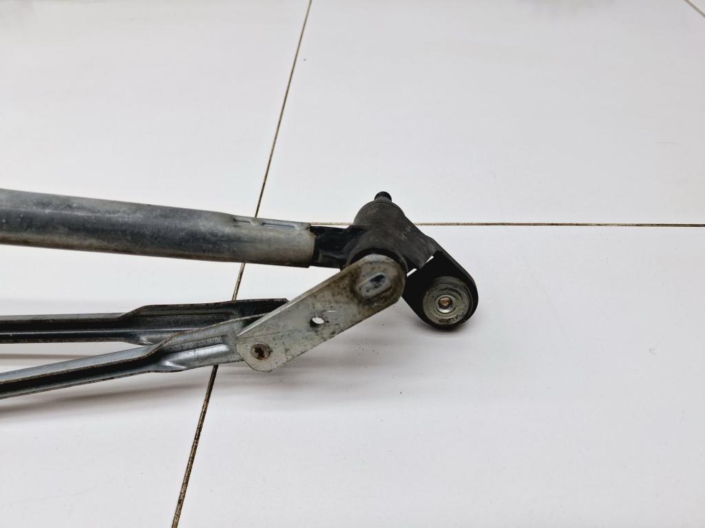 Трапеция дворников, 2000 рублей, Пермь