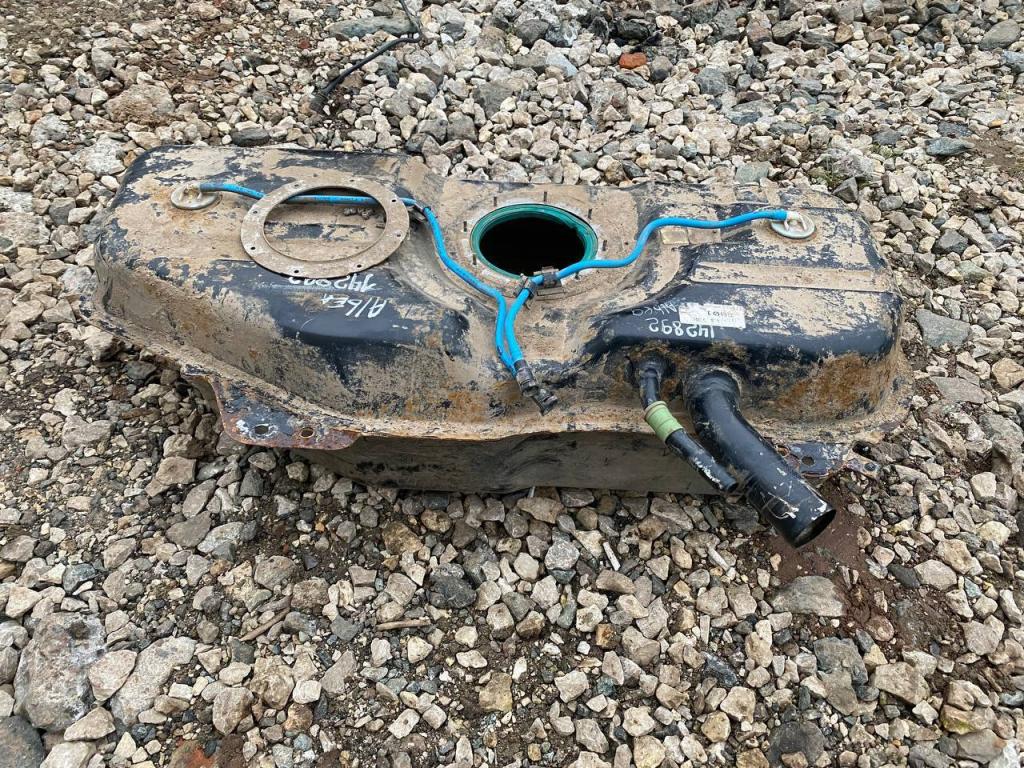 Бак топливный, 15000 рублей, Пермь