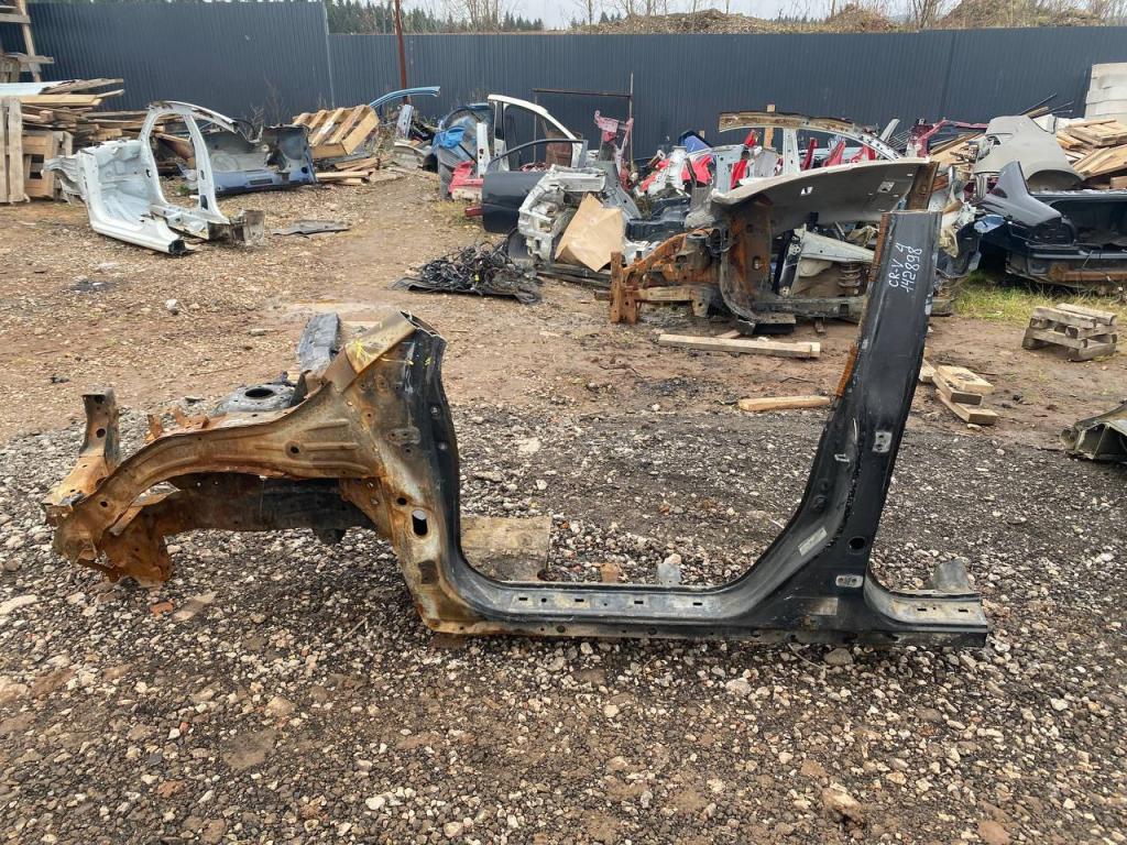 Порог со стойкой левый, 10000 рублей, Пермь