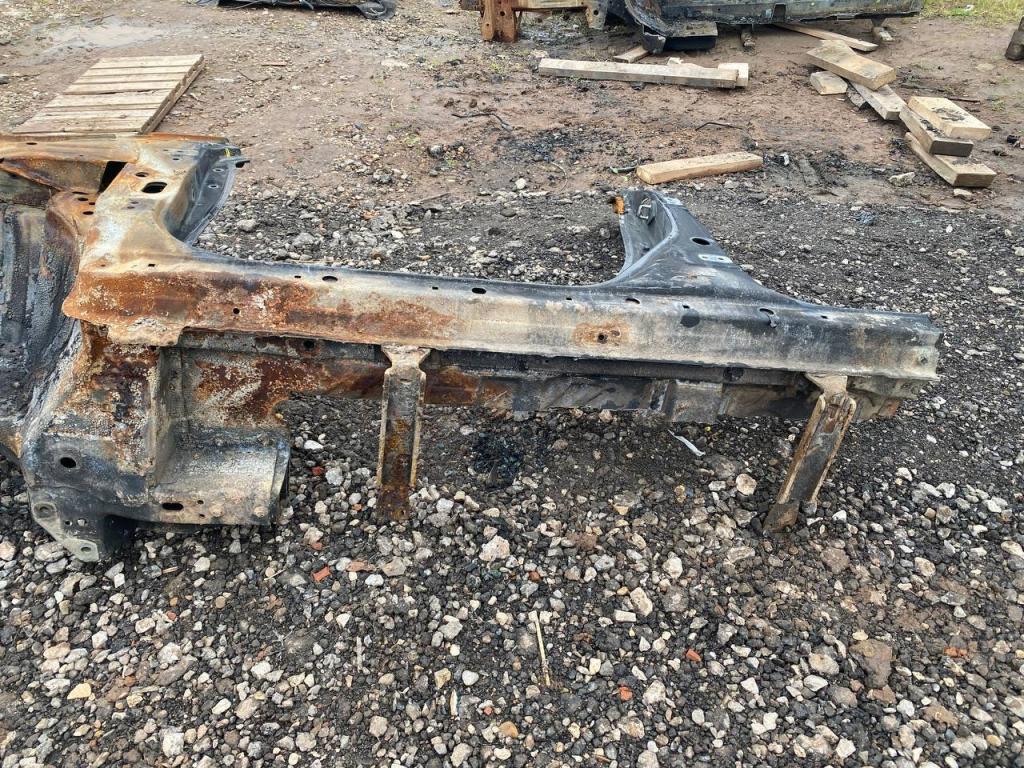 Порог со стойкой левый, 10000 рублей, Пермь