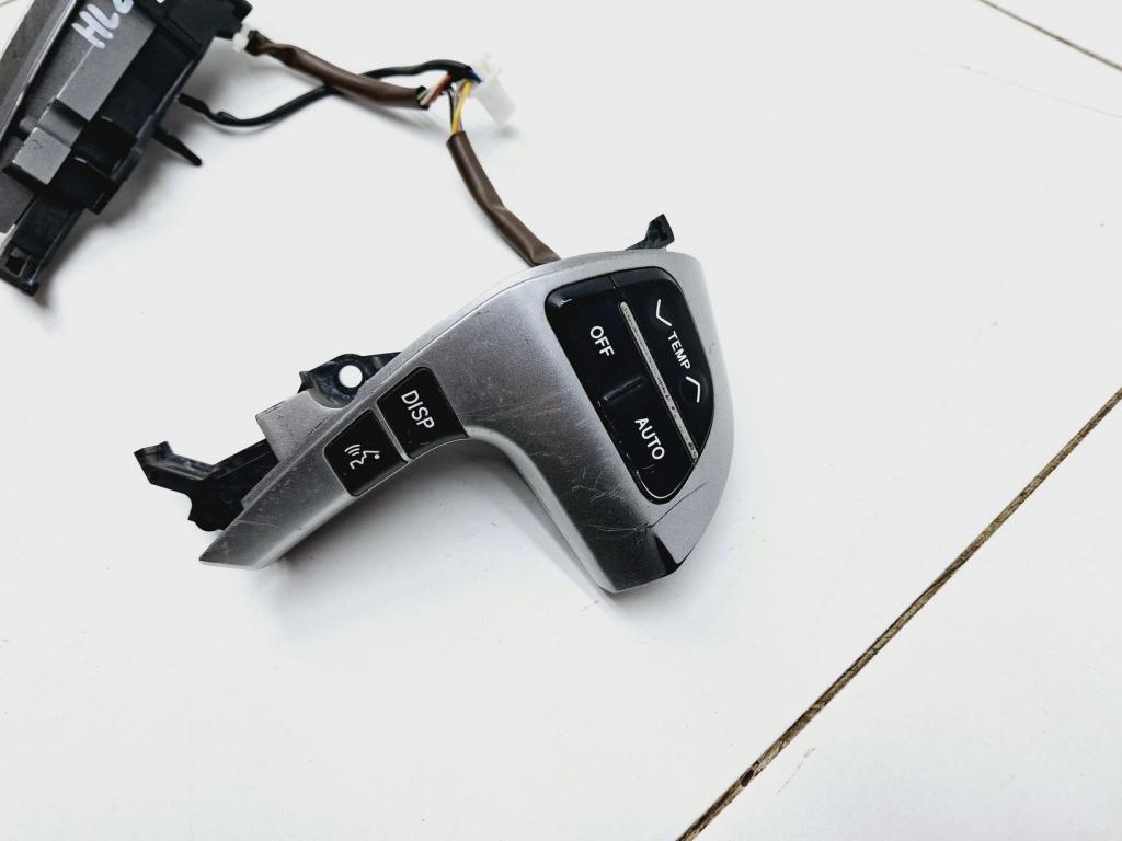 Кнопка в руль, 5000 рублей, Пермь