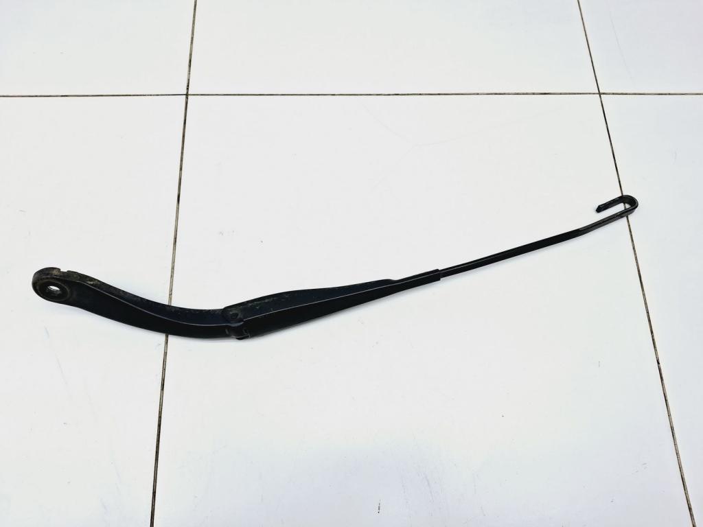 Поводок стеклоочистителя передний правый, 700 рублей, Пермь