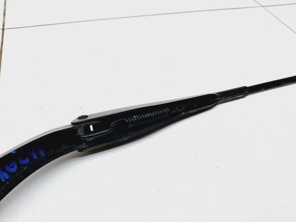 Поводок стеклоочистителя передний правый, 700 рублей, Пермь