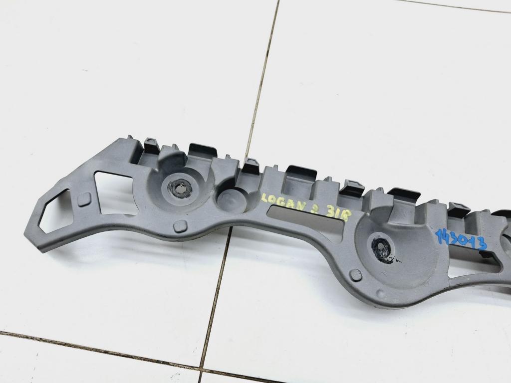 Кронштейн заднего бампера правый, 600 рублей, Пермь