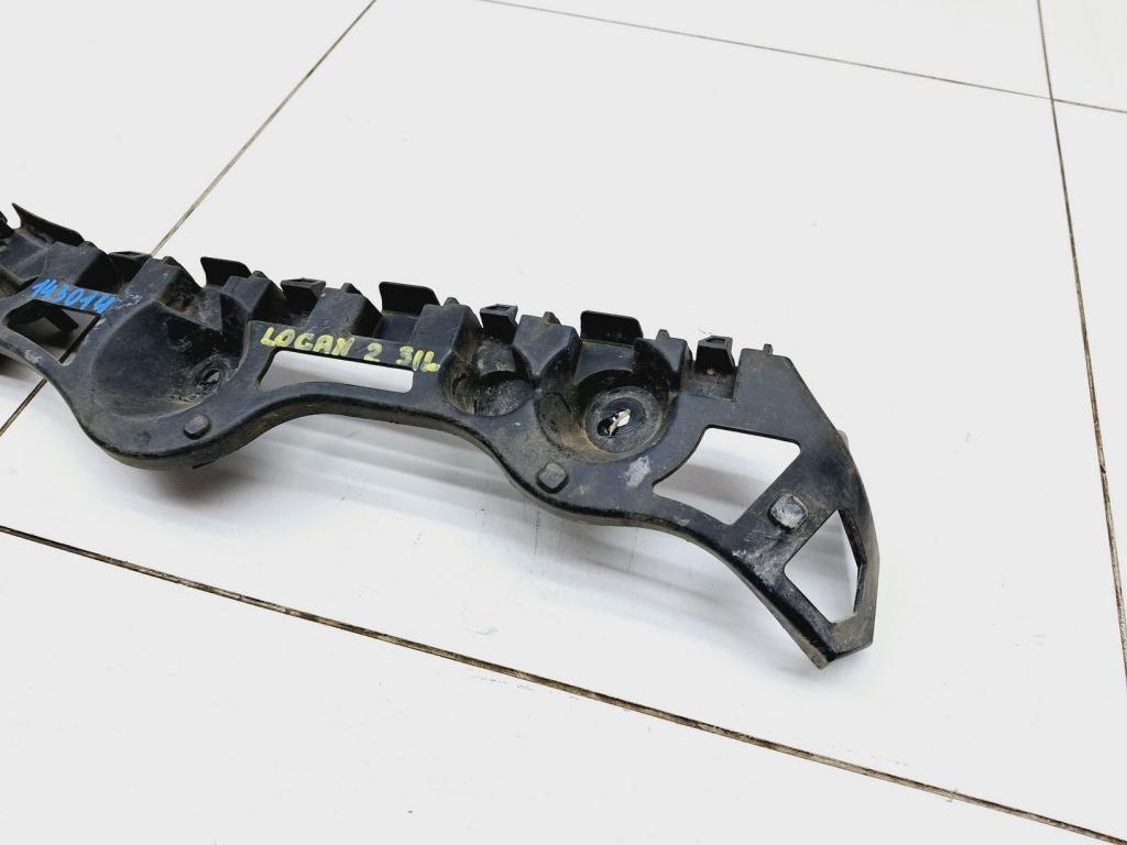 Кронштейн заднего бампера левый, 700 рублей, Пермь