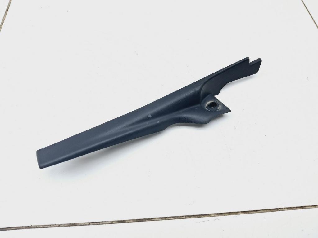 Накладка лобового стекла левая, 500 рублей, Пермь