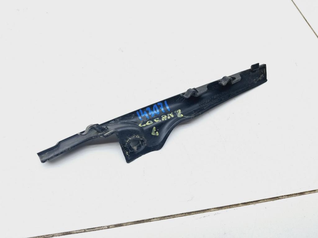 Накладка лобового стекла левая, 500 рублей, Пермь