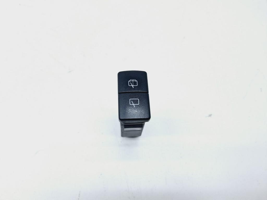 Кнопка стеклоочистителя заднего, 500 рублей, Пермь