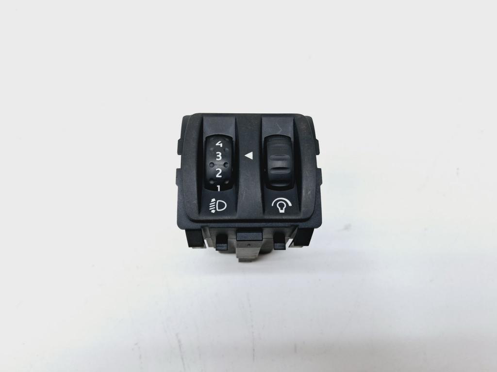 Кнопка корректора фар, 500 рублей, Пермь