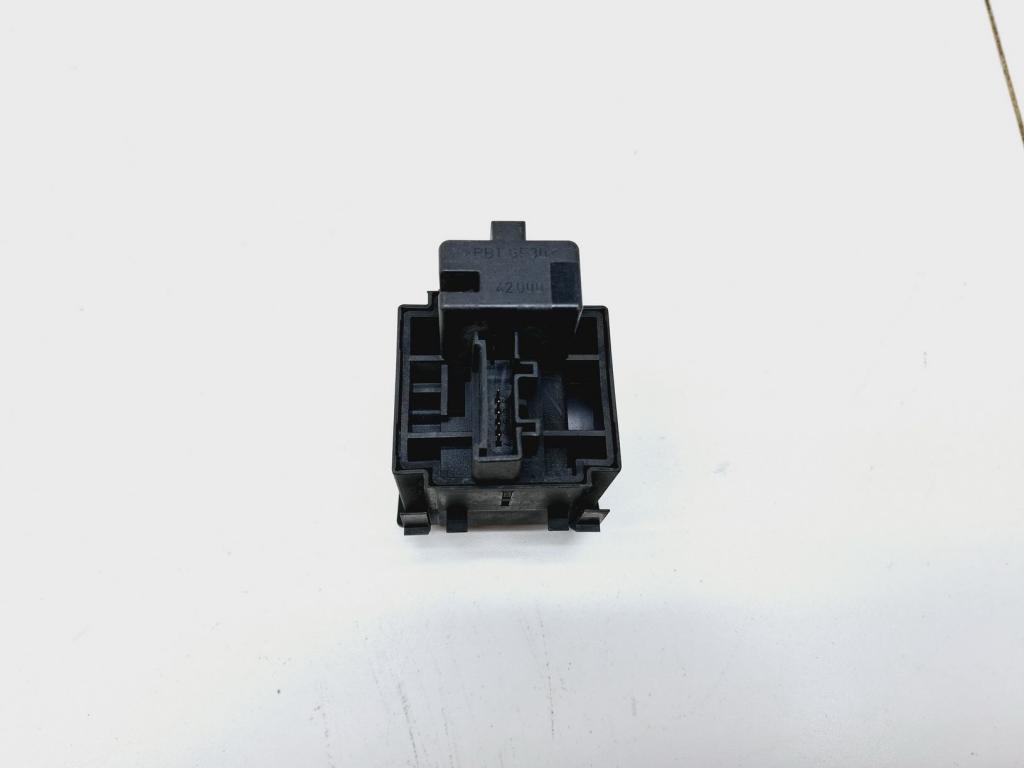 Кнопка корректора фар, 500 рублей, Пермь