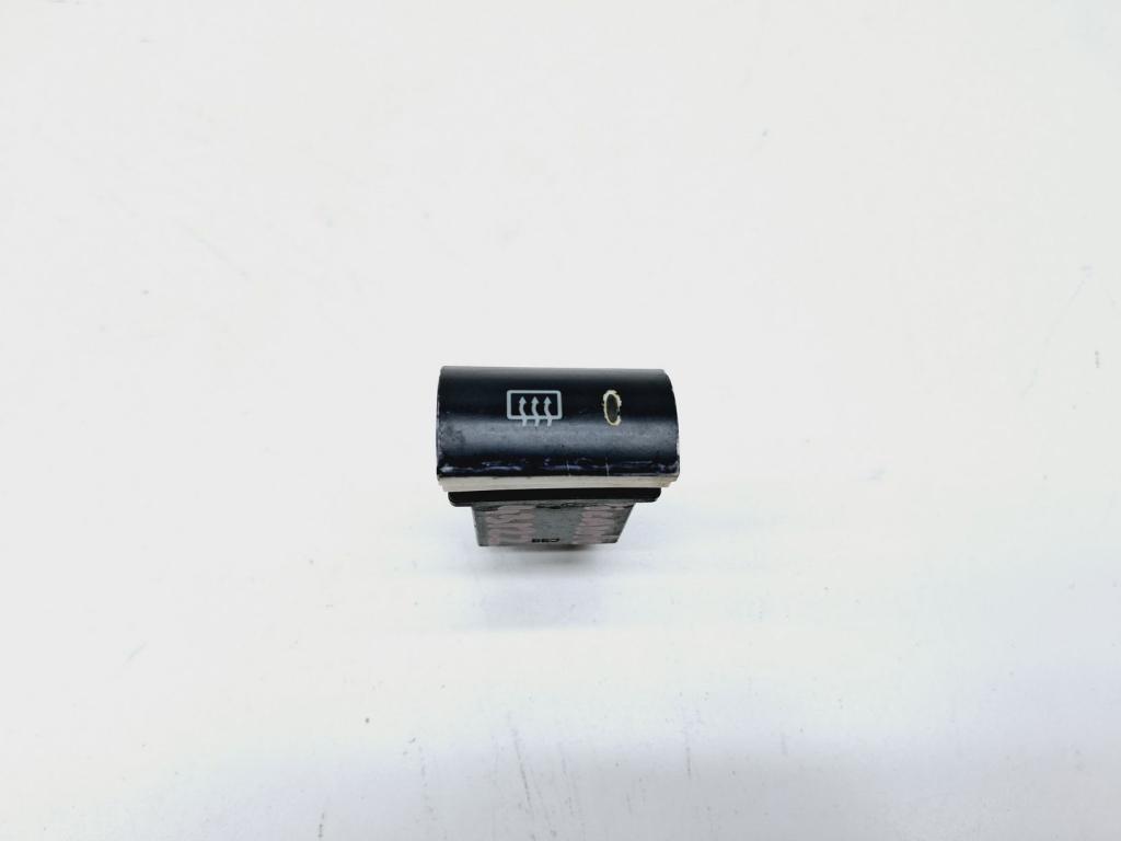 Кнопка обогрева заднего стекла, 500 рублей, Пермь