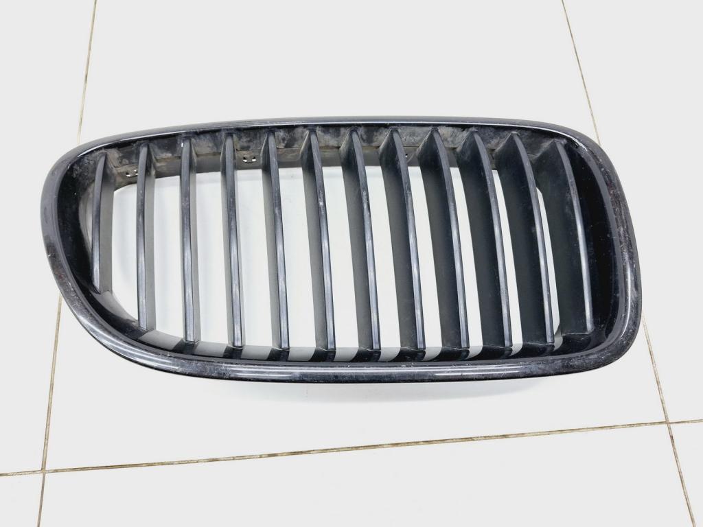 Решетка радиатора правая, 2000 рублей, Пермь