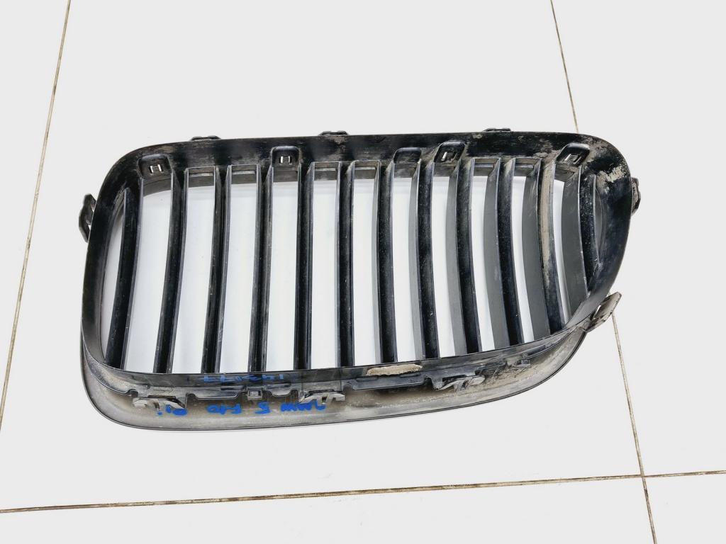 Решетка радиатора правая, 2000 рублей, Пермь