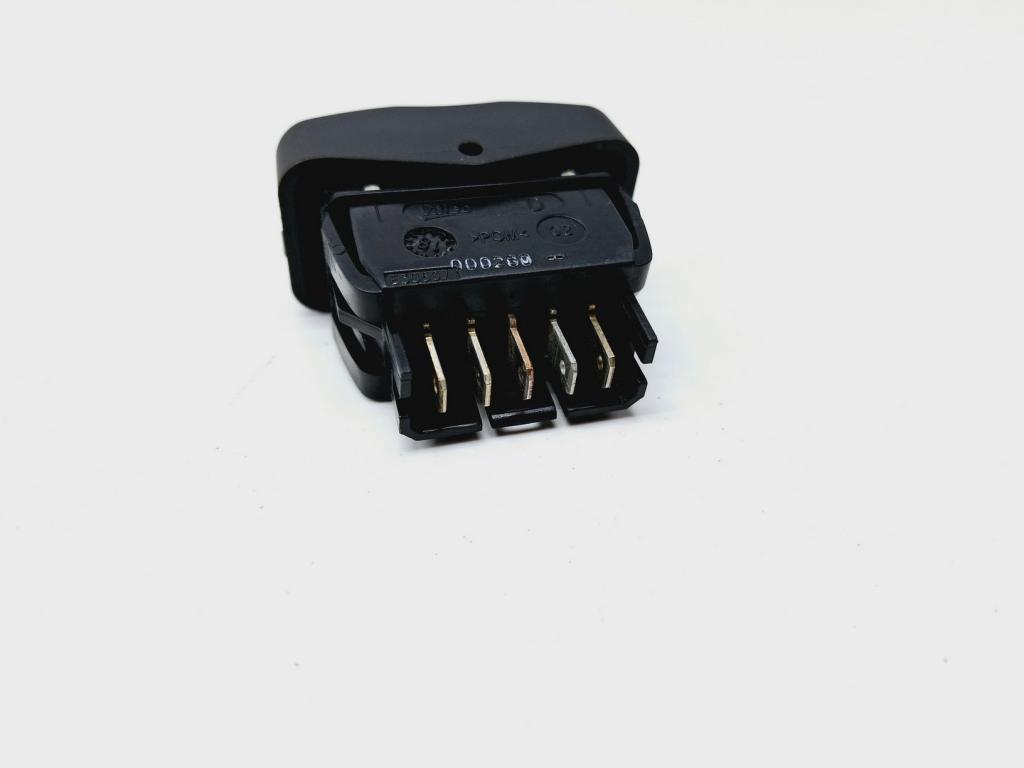 Кнопка стеклоподъемника, 500 рублей, Пермь