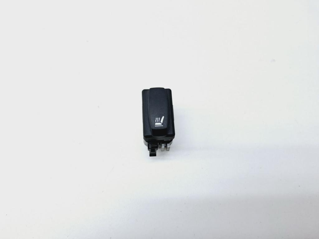 Кнопка обогрева сидений, 500 рублей, Пермь