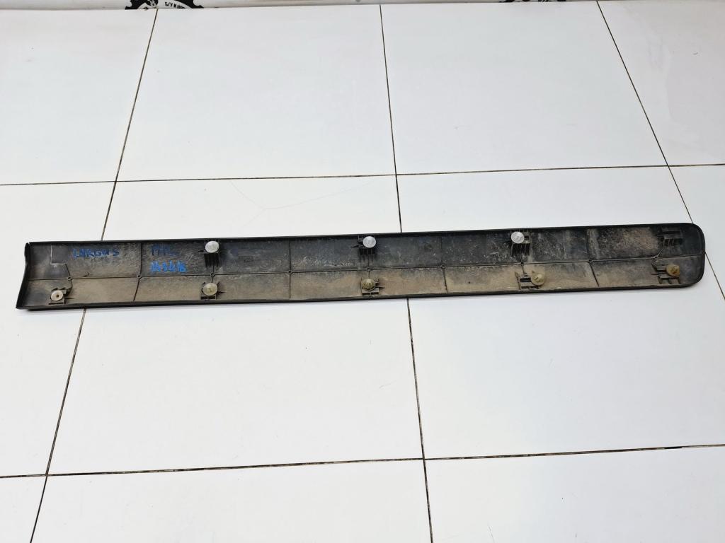 Молдинг передней левой двери, 700 рублей, Пермь